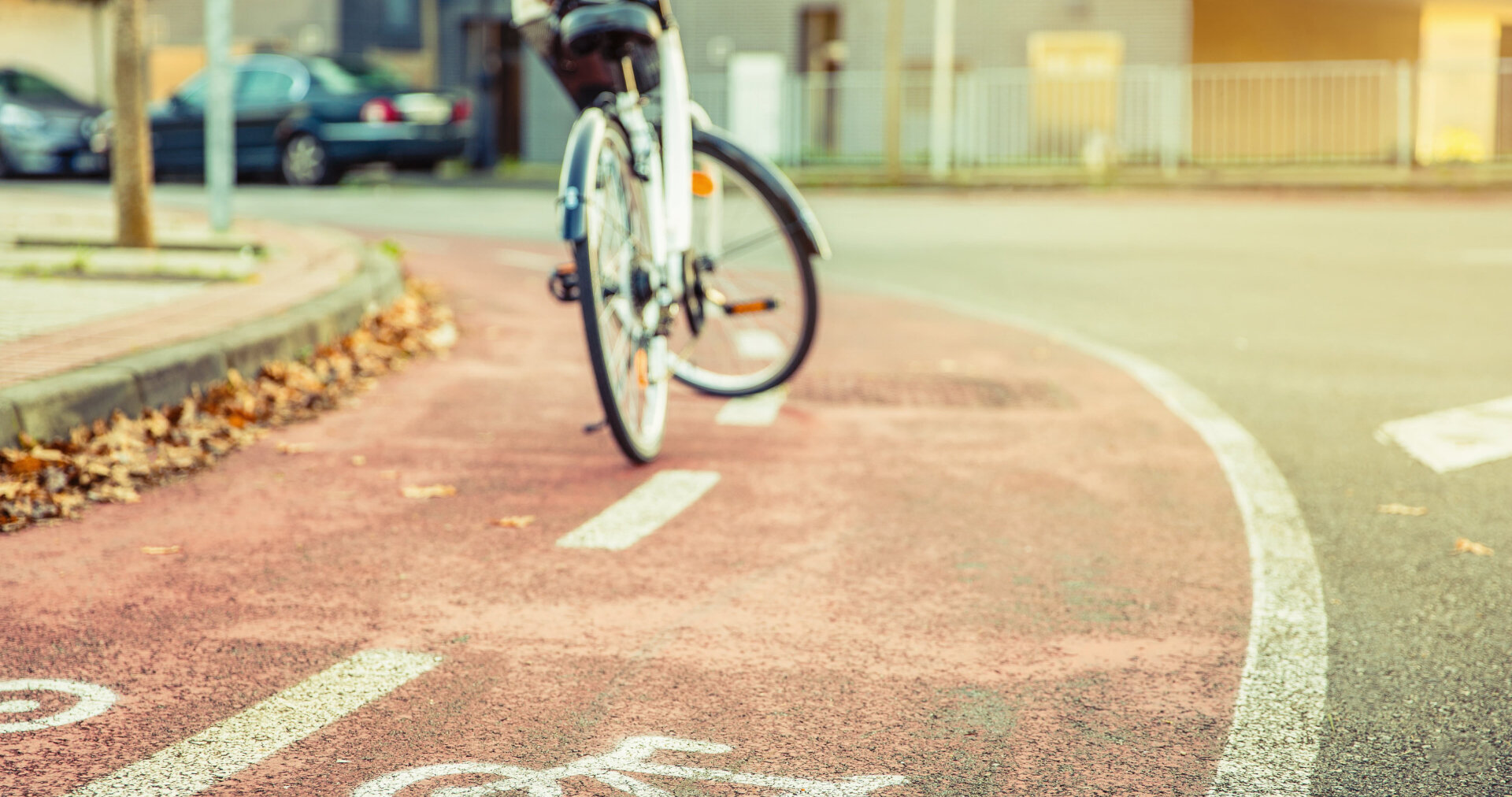 Bicycle road symbol over street bike lane with bicycle, (https://washington.wattelandyork.com/)